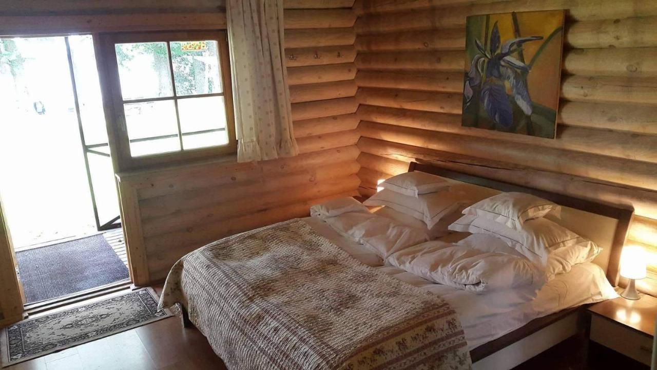 Karolio Sodyba Paluseje Esterno foto
