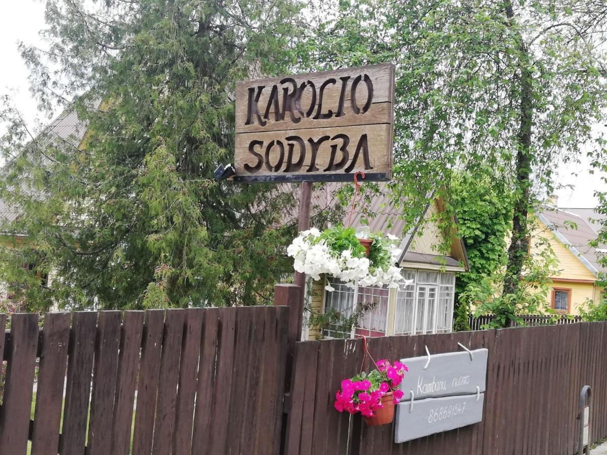 Karolio Sodyba Paluseje Esterno foto